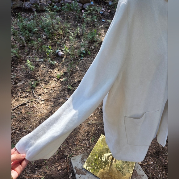 Quince 100% Organic Cotton Ivory White Women's Collared Blazer Cardigan - Picture 3 of 6